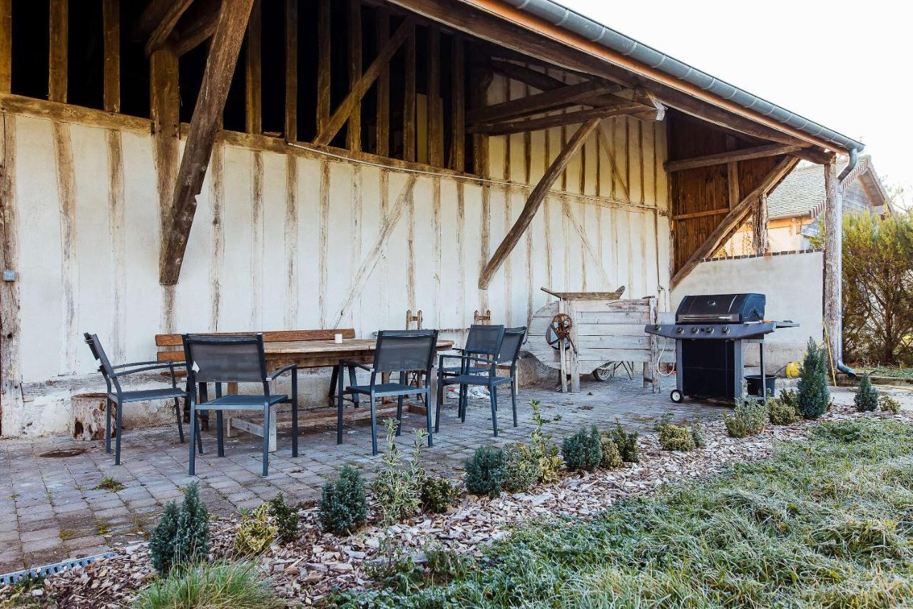 Studio Confortable, Parking Et Jardin Buchères Exteriör bild