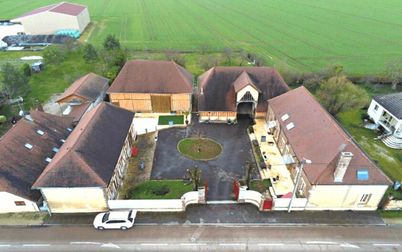 Studio Confortable, Parking Et Jardin Buchères Exteriör bild