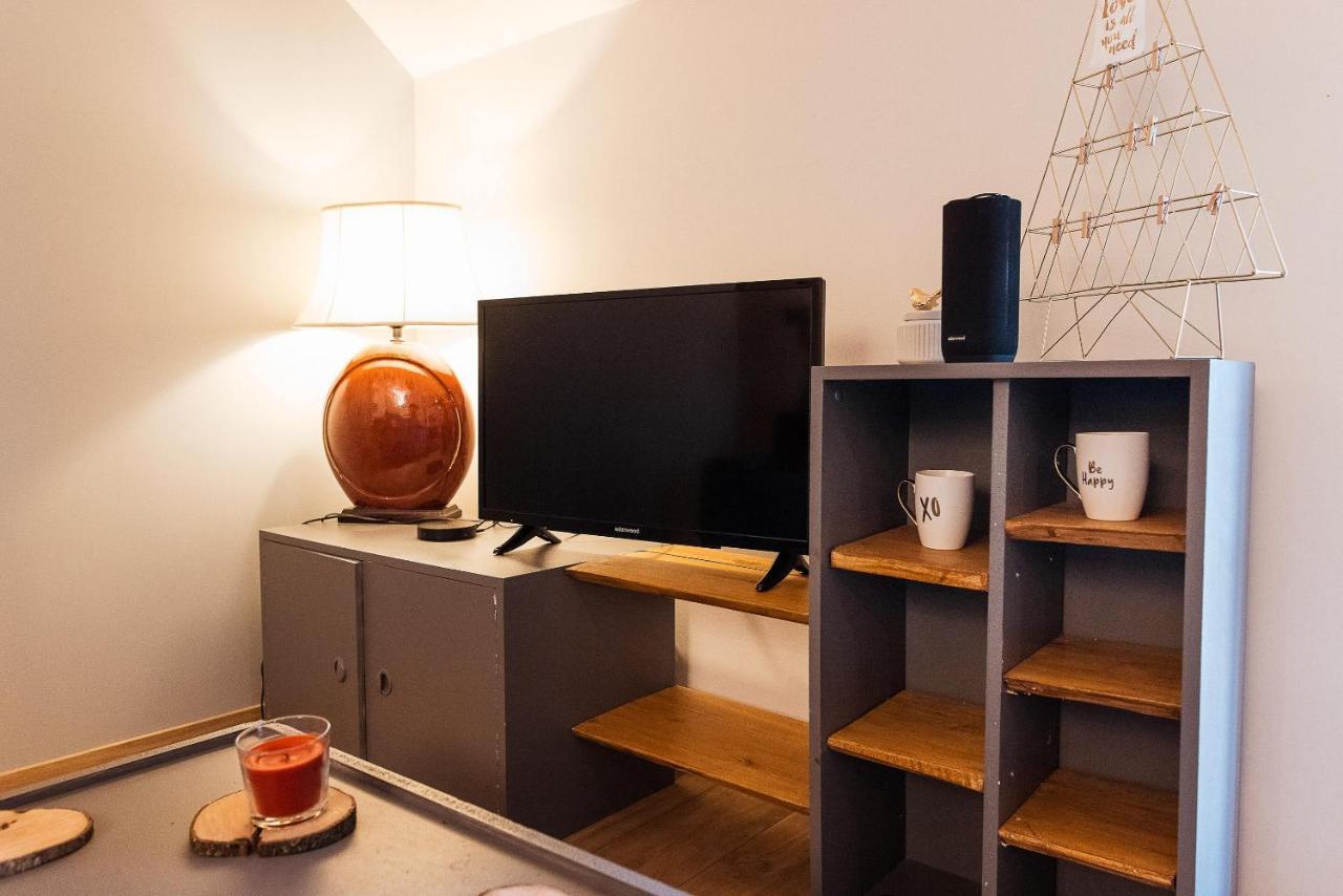 Studio Confortable, Parking Et Jardin Buchères Exteriör bild